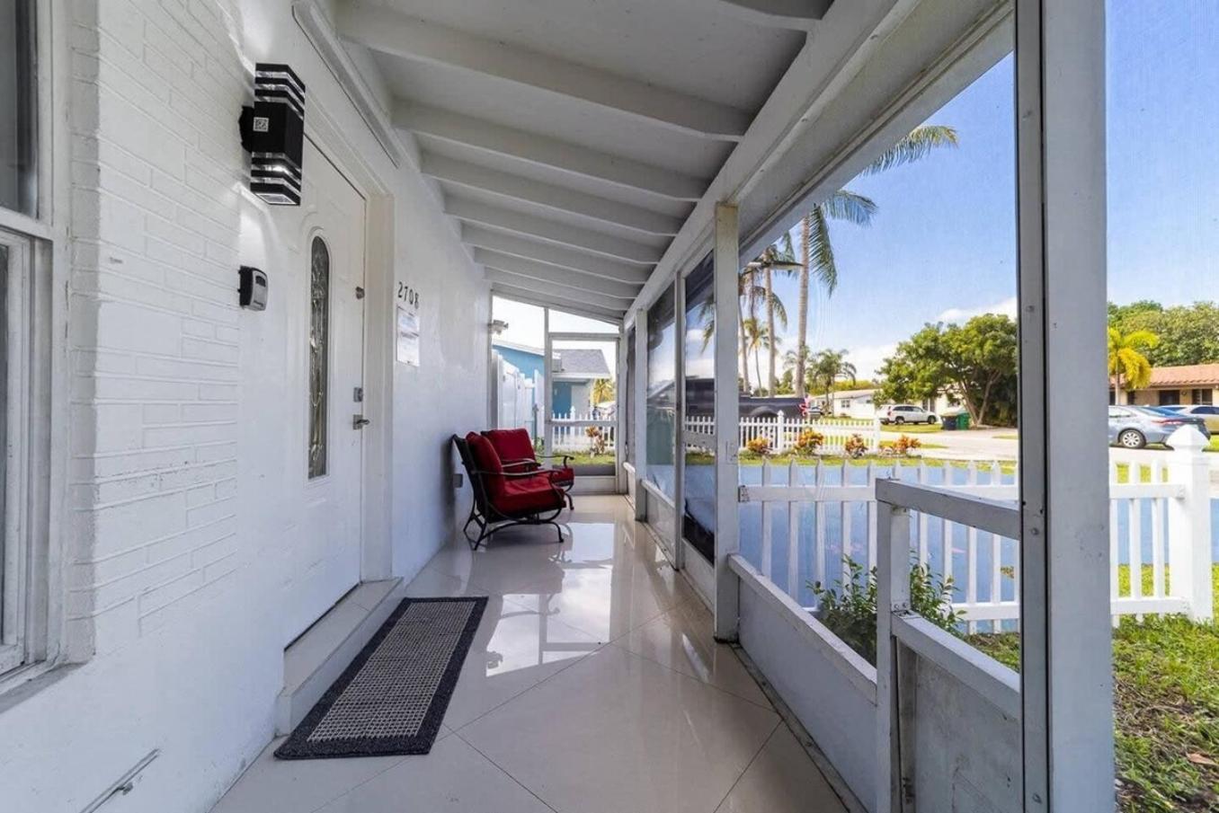 Private Heated Pool Villa In Ftl Near Beach Fort Lauderdale Zewnętrze zdjęcie