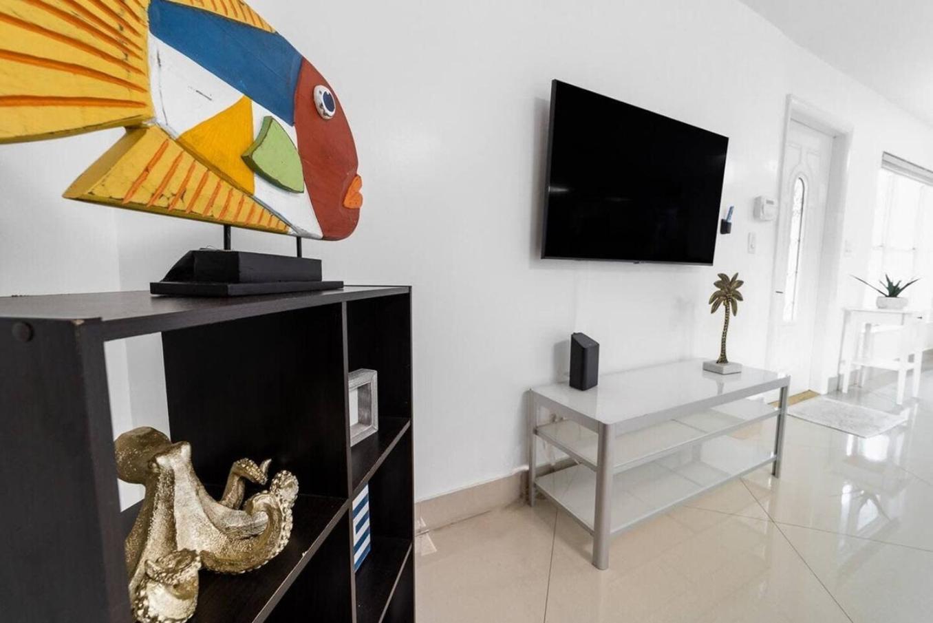 Private Heated Pool Villa In Ftl Near Beach Fort Lauderdale Zewnętrze zdjęcie
