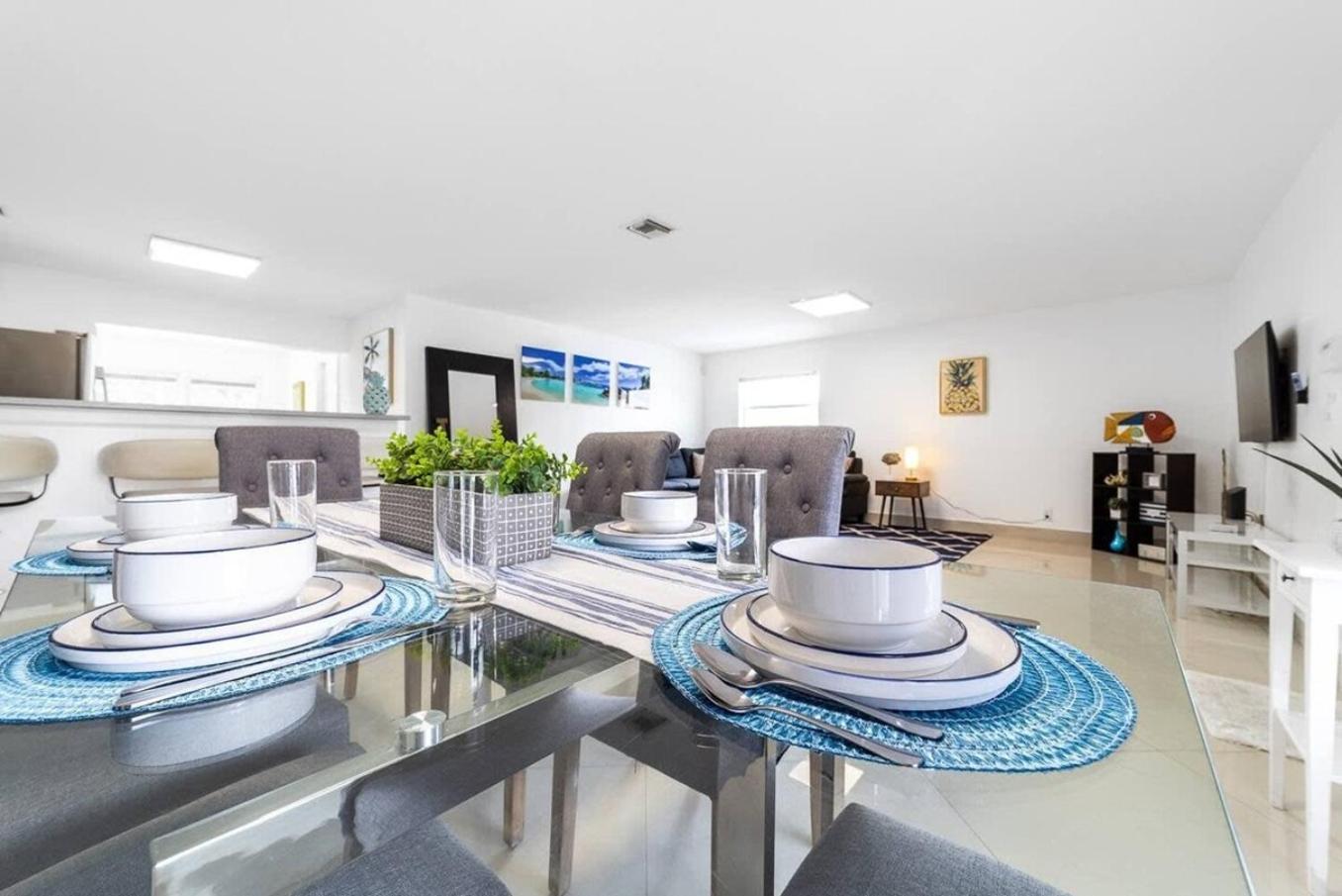 Private Heated Pool Villa In Ftl Near Beach Fort Lauderdale Zewnętrze zdjęcie